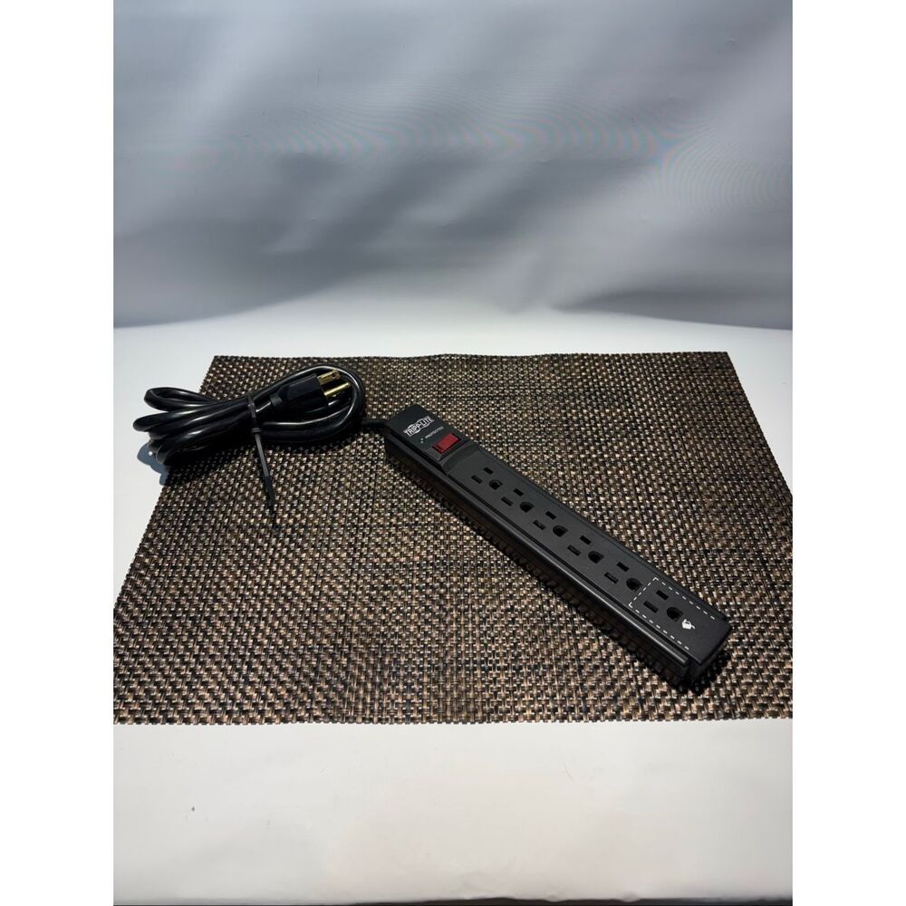 Tripp Lite Series Power Strip 6 Outlet